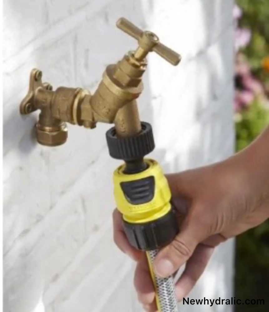 رابط شیلنگ آب پلاستیکی چیست؟